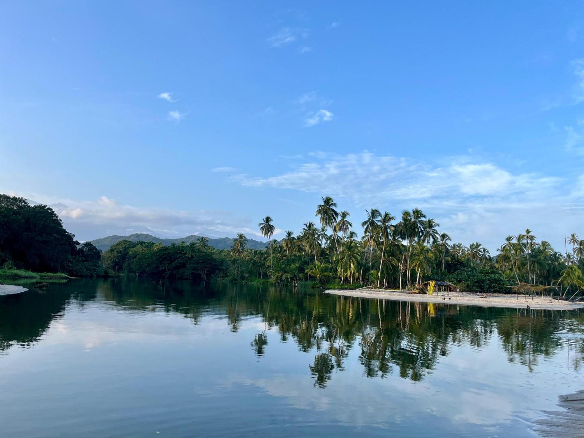 Donama River Palomino Exterior photo